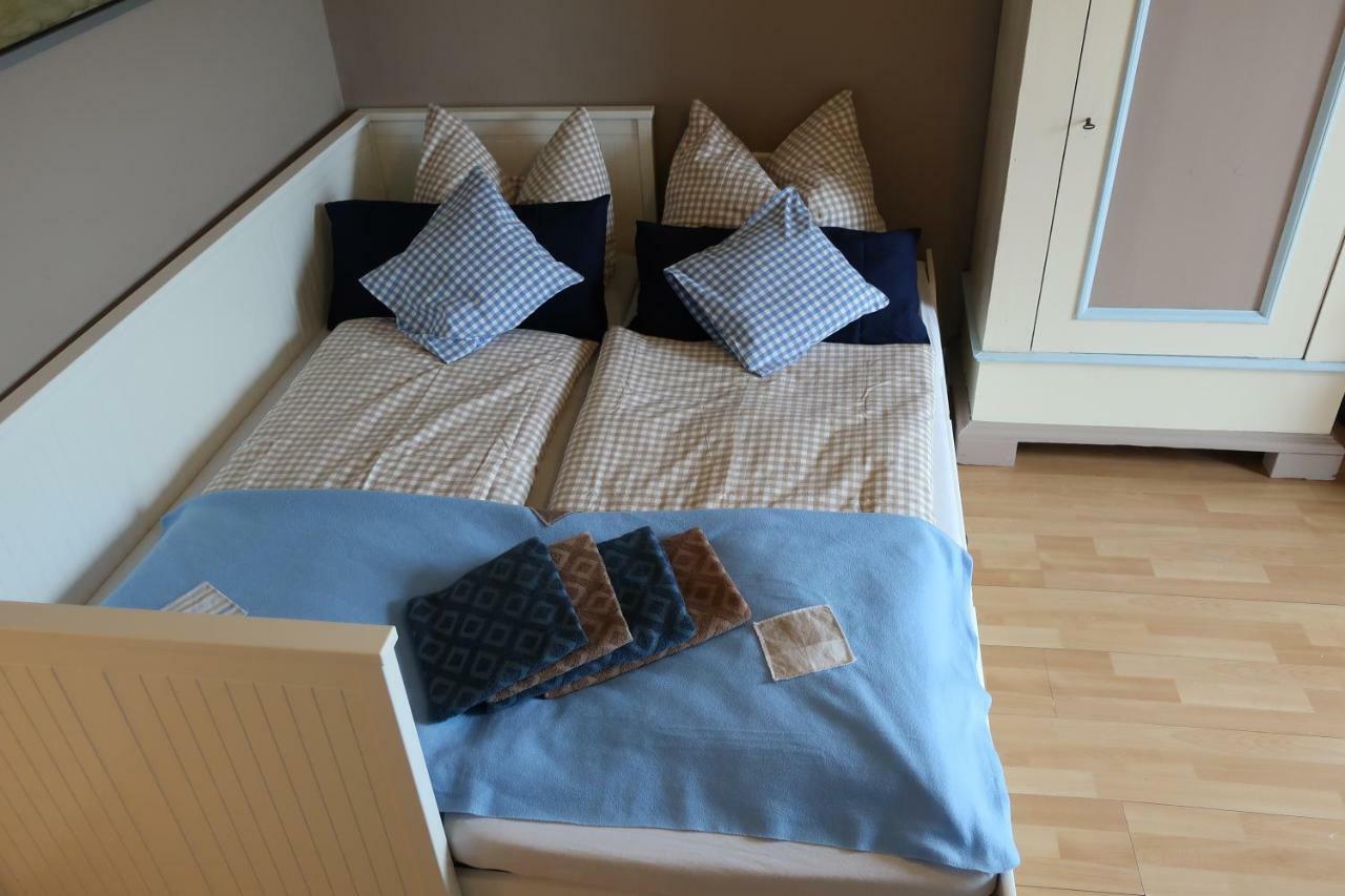 Ferienwohnung Rot Hohenfelde  ภายนอก รูปภาพ